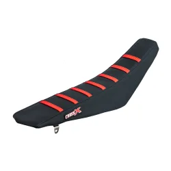 Housse de selle HONDA CR 125 00-07 CR 250 00-07 TOP BLACK- SIDE BLACK-STRIPES RED (M114-3BBR) Housse de selle HONDA CR 125 00-07 CR 250 00-07 TOP BLACK- SIDE BLACK-STRIPES RED (M114-3BBR)