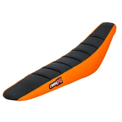 Housse de selle KTM SX 200 250 450 03,SX-SXF 125-525 03-06, EXC 04-07 TOP BLACK- SIDE ORANGE-STRIPES BLACK (M512-3BOB) Housse de selle KTM SX 200 250 450 03,SX-SXF 125-525 03-06, EXC 04-07 TOP BLACK- SIDE ORANGE-STRIPES BLACK (M512-3BOB)