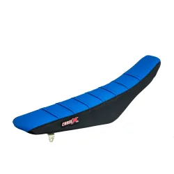 Housse de selle SUZUKI RM 85 02-20 TOP BLUE- SIDE BLACK-STRIPES BLUE (M308-3BLBBL) Housse de selle SUZUKI RM 85 02-20 TOP BLUE- SIDE BLACK-STRIPES BLUE (M308-3BLBBL)